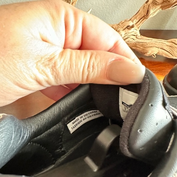 NIKE Men's Air Safari Black Premium NRG Great Britain Shoes 543261-040 Size 7.5 - Picture 6 of 9